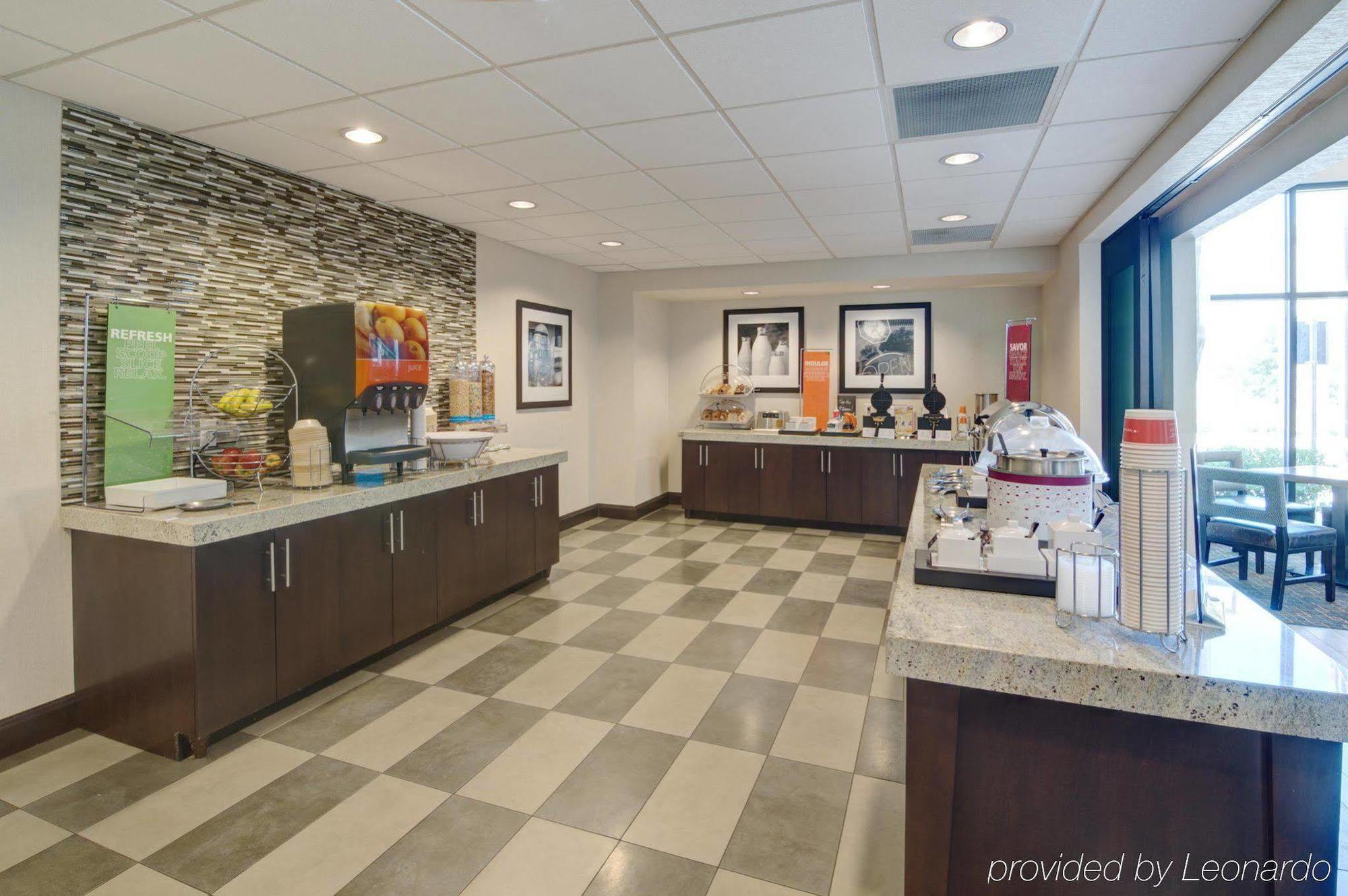 Hampton Inn & Suites Mobile Providence Park/Airport Exteriér fotografie